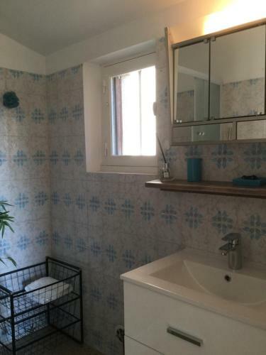Domaine De Casteuse,lourmarin Cottage