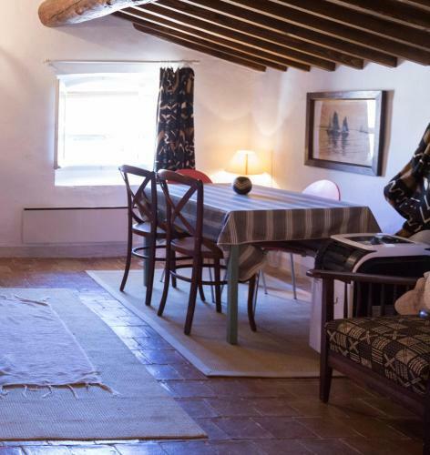 Hostal La Cordi�re