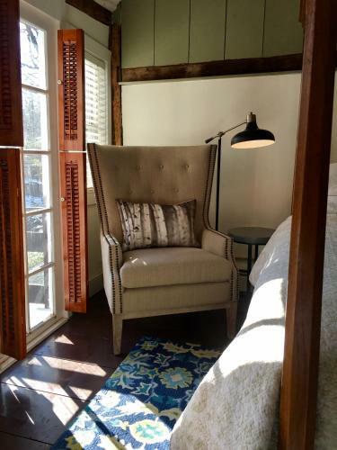 Bed & Breakfast Cs Coach House