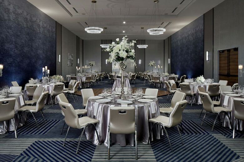 Sheraton Clayton Plaza Hotel