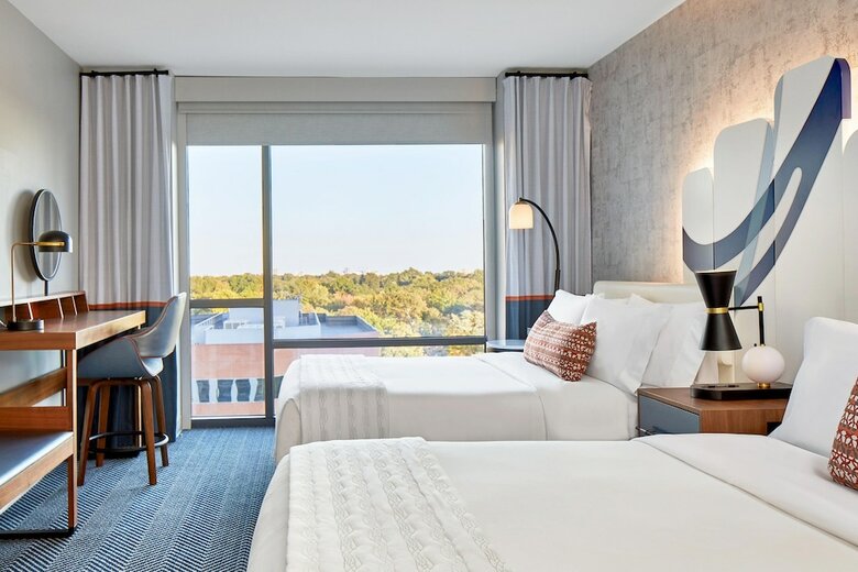 Sheraton Clayton Plaza Hotel