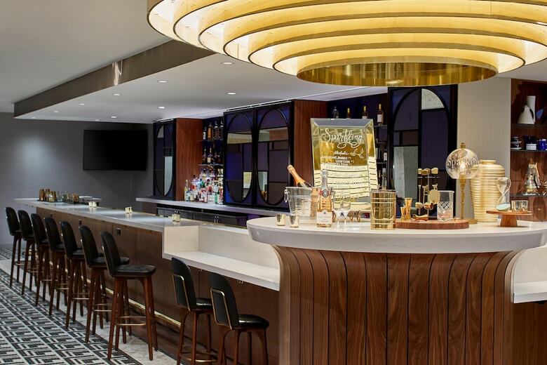 Sheraton Clayton Plaza Hotel