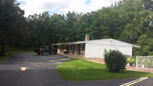 Motel Budget Inn Fairport