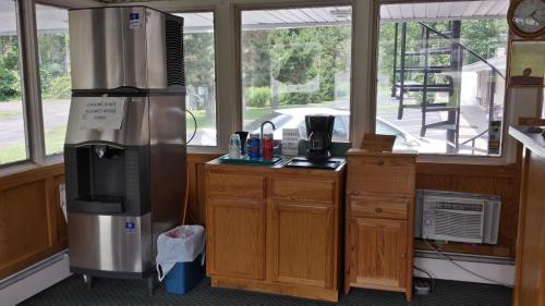 Motel Budget Inn Fairport