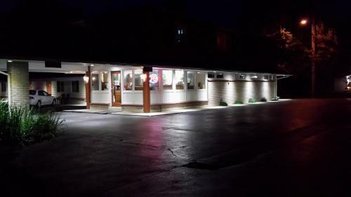 Motel Budget Inn Fairport
