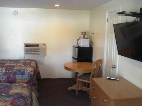 Motel Passport Inn & Suites