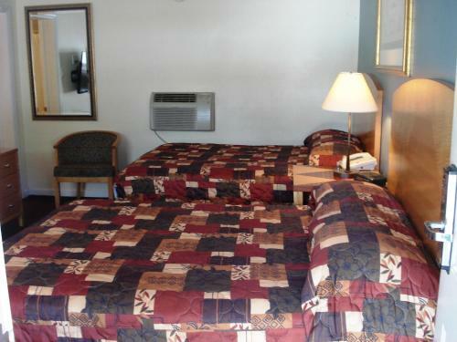 Motel Passport Inn & Suites