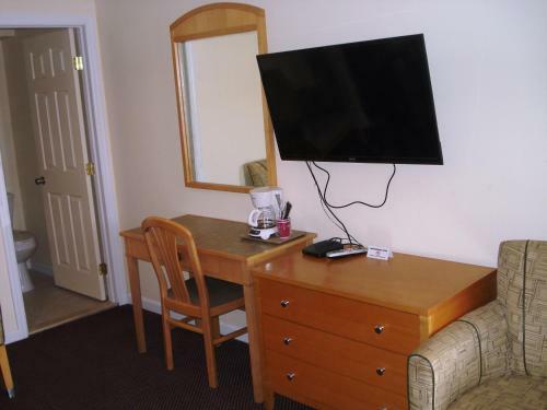 Motel Passport Inn & Suites