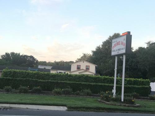 Motel Passport Inn & Suites