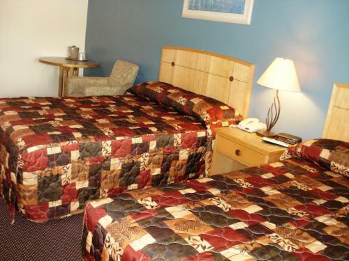 Motel Passport Inn & Suites