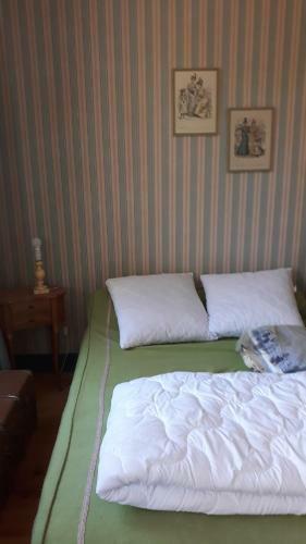 Chez Virginie - Chambre Du Bourg