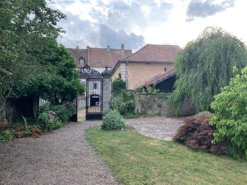 Apartamento Les Jardins D'�lise, Calme Et Verdure � Lure