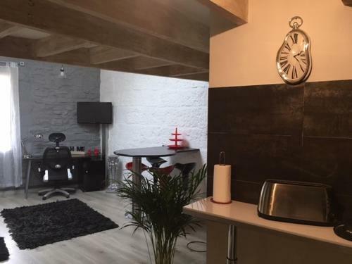 Apartamento Duplex Au Coeur De Lunel
