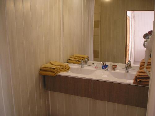 Hostal Sas L Acacia