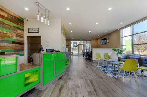 Hotel Quality Inn & Suites