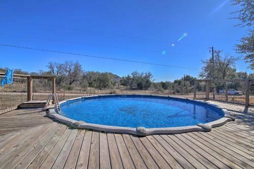 Twin Acres Scenic Ranch In Texas Hill Country