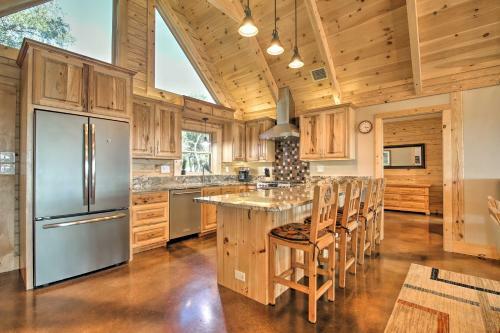 Twin Acres Scenic Ranch In Texas Hill Country
