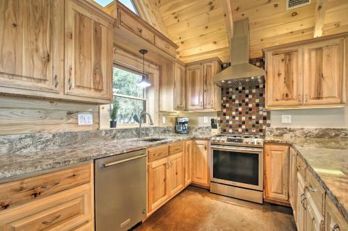 Twin Acres Scenic Ranch In Texas Hill Country