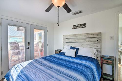 Beachy Escape - Steps To Shore And Restaurant!