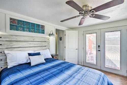 Beachy Escape - Steps To Shore And Restaurant!