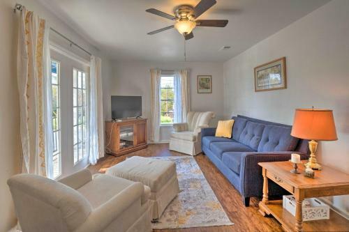 Cozy Home With Yard - Walk To Georgetown Square