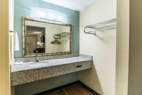 Motel 6 Kenly