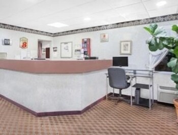 Motel Super 8 Monticello