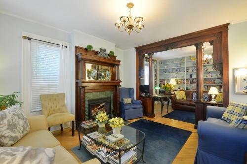 Quintessentials Bed And Breakfast And Spa
