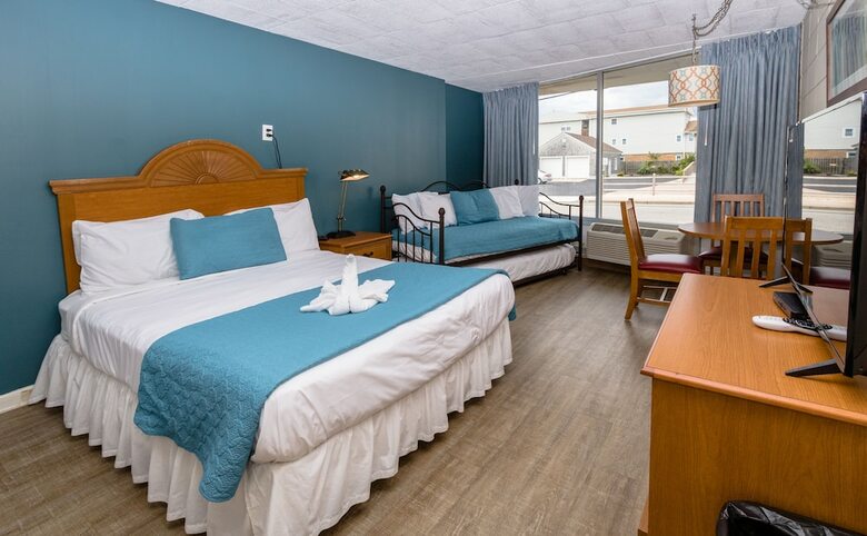 Charlroy Motel