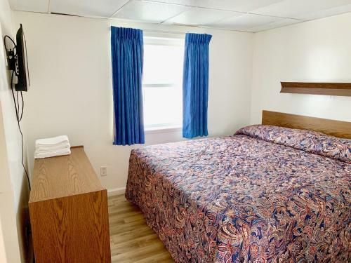 White Caps Motel