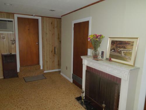 Slumberland Motel Mount Holly