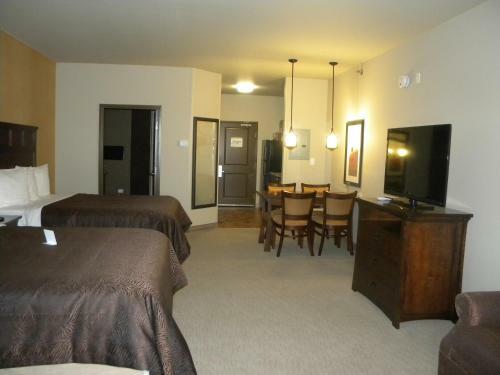 Hotel Teddy's Residential Suites