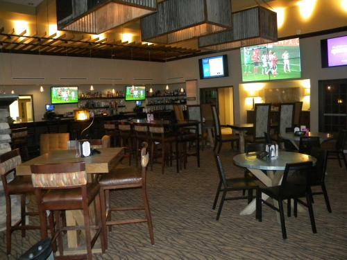 Hotel Teddy's Residential Suites