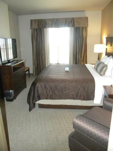 Hotel Teddy's Residential Suites