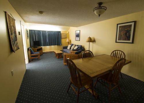 Hotel Black Bear Lodge