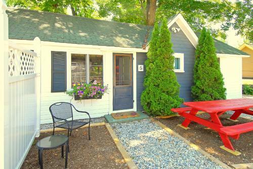 The Cottages Of Wolfeboro