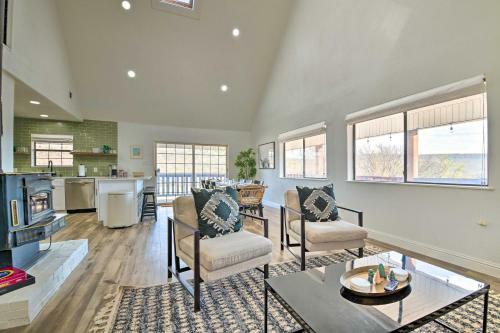 Spacious Family Home On The Water And Boat Dock