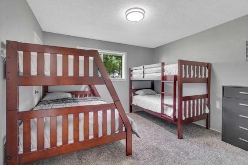 Spacious Waterfront Getaway With Deck, Patio And Dock!