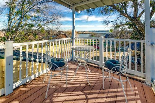 Blue Heron Bed And Breakfast On Lake Granbury