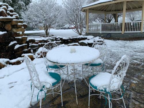 Blue Heron Bed And Breakfast On Lake Granbury
