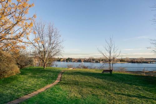 Blue Heron Bed And Breakfast On Lake Granbury