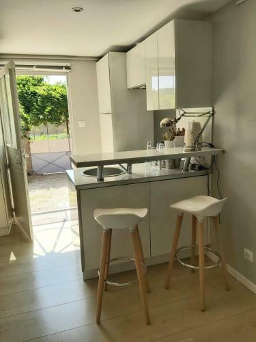 Apartamento Charmant Studio Sur Cour � Saint-rambert Lyon 9e