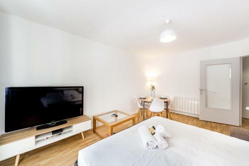 Apartamento Vast Studio Near T�te D'or And Part-dieu
