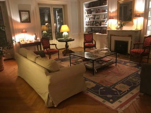 Bed & Breakfast Berges Du Rh�ne/ Chambre Avec Balcon