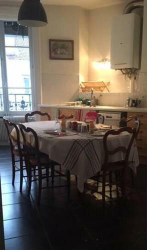 Bed & Breakfast Berges Du Rh�ne/ Chambre Avec Balcon