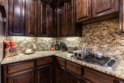 Apartamento Downtown Three Bedroom Townhome Sleeps 8