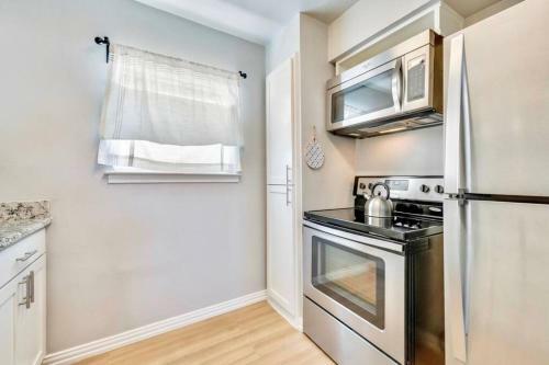 Urban Relaxation 2 Br Apartment