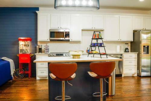 Big Tex House On Urban Side - Large Yard/fire Pit