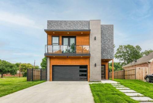 Apartamento Luxury 4 Bedroom Property! Close To Downtown!