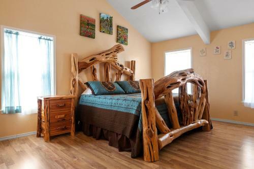 Spicer Hill Hideaway
